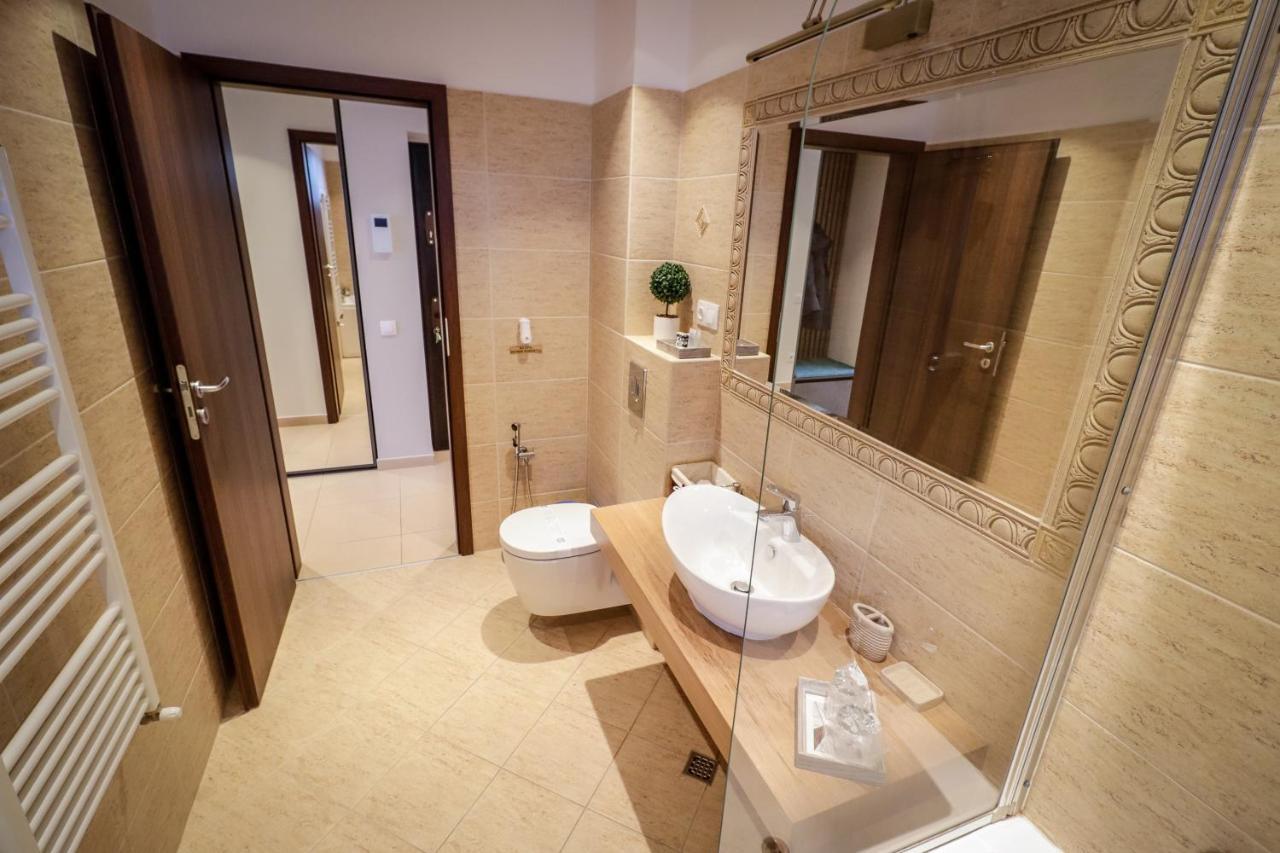 Lux Green Apartament 2 Διαμέρισμα Μπρασόβ Εξωτερικό φωτογραφία