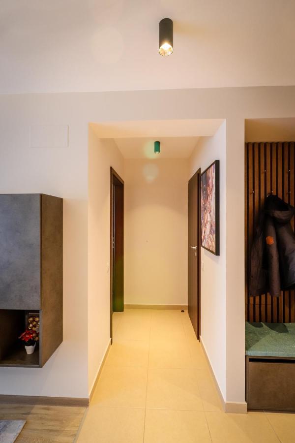 Lux Green Apartament 2 Διαμέρισμα Μπρασόβ Εξωτερικό φωτογραφία