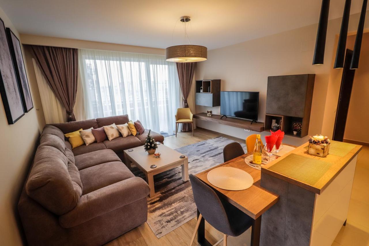 Lux Green Apartament 2 Διαμέρισμα Μπρασόβ Εξωτερικό φωτογραφία