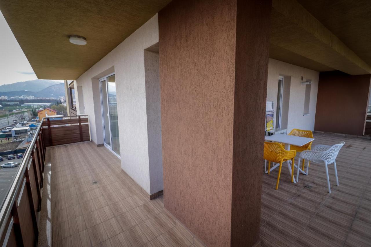 Lux Green Apartament 2 Διαμέρισμα Μπρασόβ Εξωτερικό φωτογραφία
